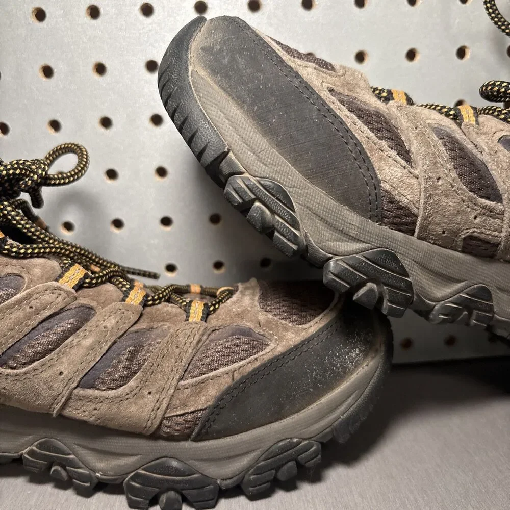Merrell Moab 3 Hiking Shoes Boots Mens Sz 8.5 Low Brown Walnut Suede Outdoors
